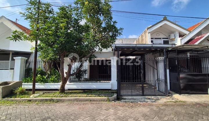 Dijual Rumah di Manyar Tirtoyoso Utara Dekat Galaxy Mall