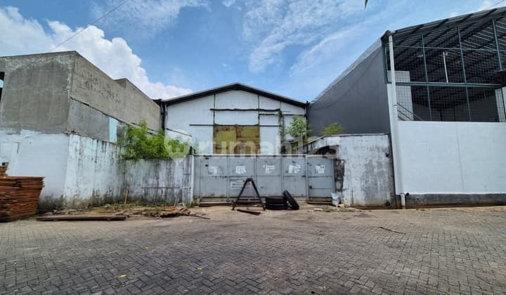 Dijual Gudang Margomulyo Indah Hitung Tanah
