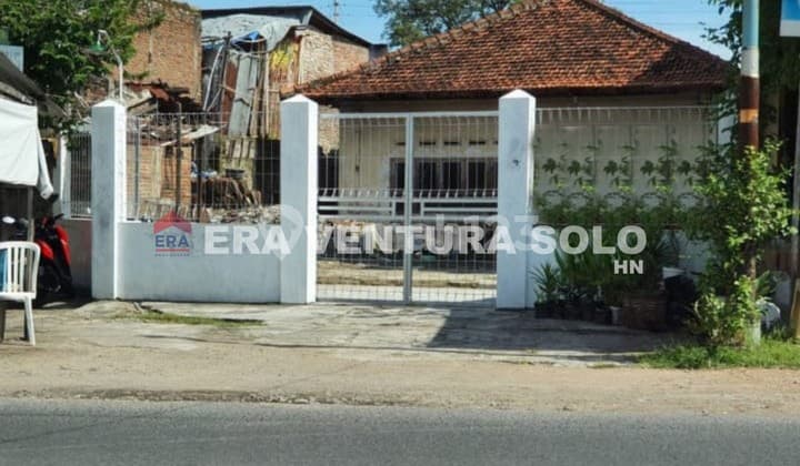 Rumah Lama Hitung Tanah Strategis Laweyan Solo