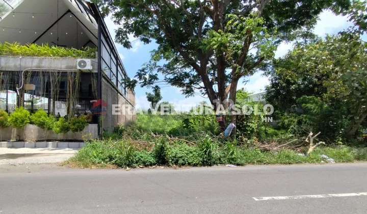 Tanah Pekarangan Strategis Gentan Tanah Pekarangan Strategis Gentan