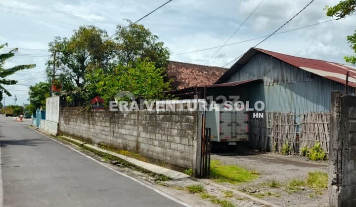 Warehouse / Strategic Business Space Jaten Karanganyar