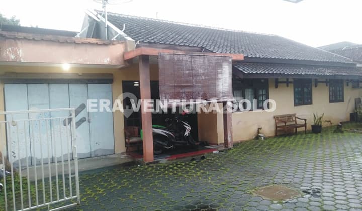Rumah siap Huni Strategis Manahan Solo