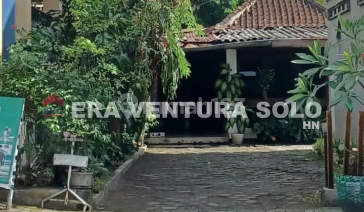 Rumah Lama Hitung Tanah Strategis Cemani
