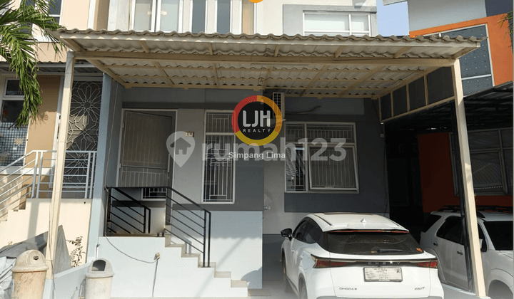 Rumah Nyaman 2 Lantai Manyaran Kota Semarang