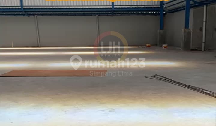Disewakan Gudang Bagus 600 m2 SHM Genuk, Semarang