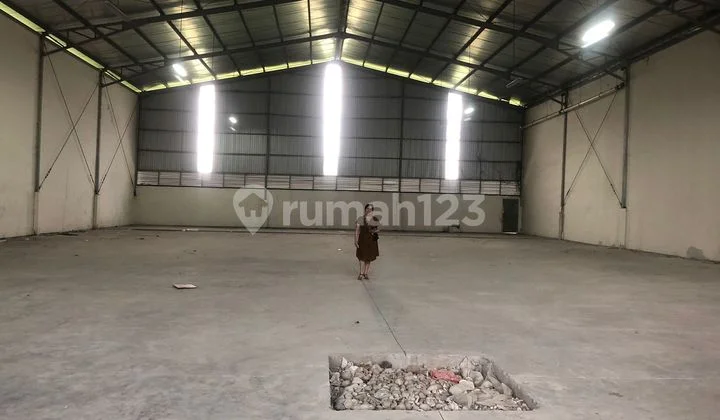 Gudang Siap Pakai T-One Biz Park