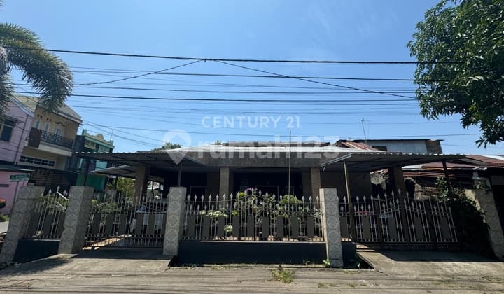 Rumah Sudut 2 Lantai Dalam Kota Makassar