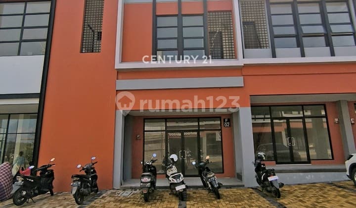 Ruko Siap Huni di Area Summarecon Mutiara di Makassar