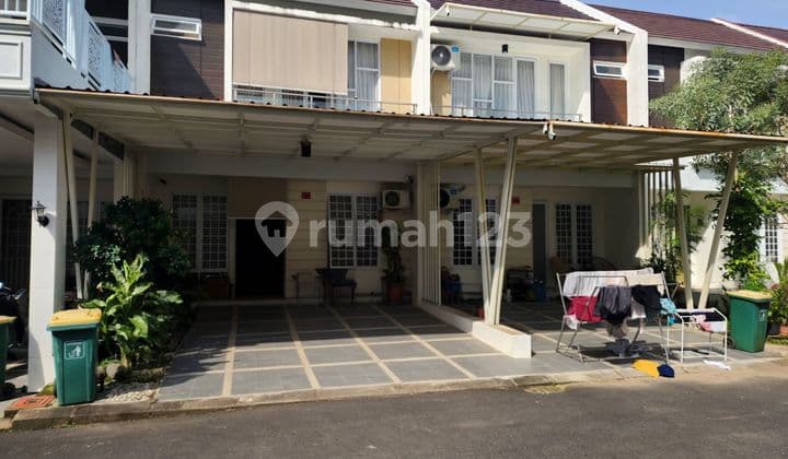 2-Story House Royal Spring Fully Furnished