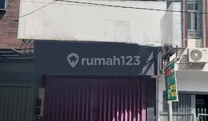 Ruko 3 lantai dekat area perkantoran, pertokoan Ruko 3 lantai dekat area perkantoran, pertokoan