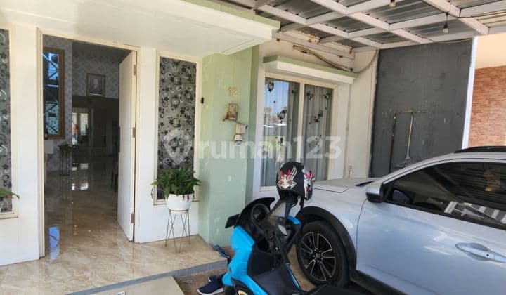 Rumah 1 Lantai Poros Metro Tanjung Bunga ( Kompleks )