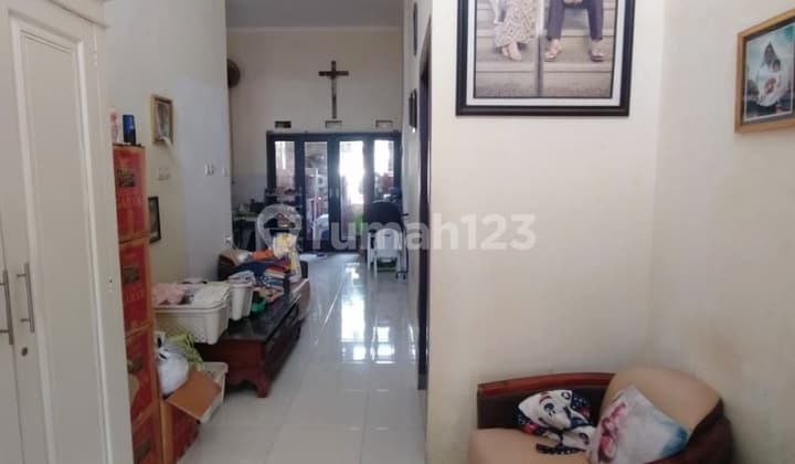 Rumah Bagus Dan Terawat 2 Kamar, Lokasi Di Jalan Bunga Gmk00184