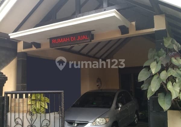 Rumah Bagus 7 Kamar Dijual di Lowokwaru Malang Gmk01153