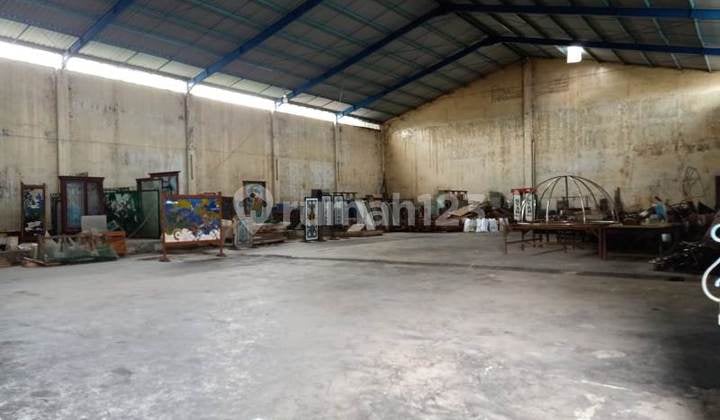 Gudang Strategis di Daerah Polehan Malang Gmk02575