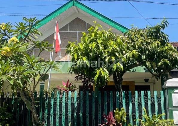 Rumah Bagus Dekat Pasar Tawangmangu Klojen Malang Gmk03982