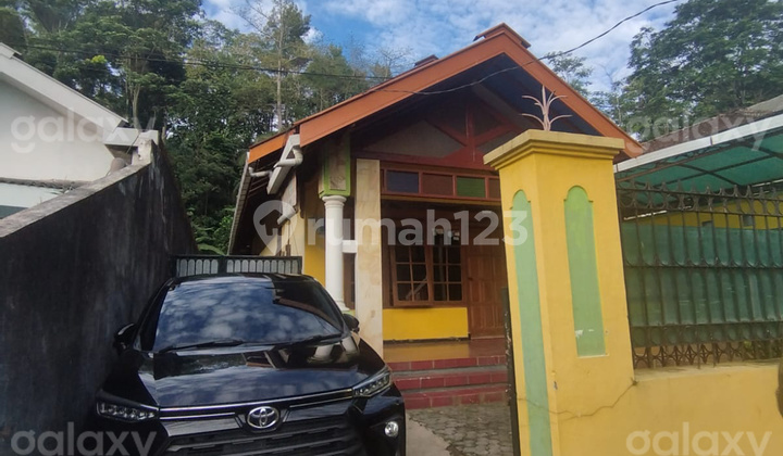 Rumah dan Bengkel Jalan Argotirto Lawang Malang GMK00145