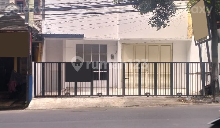 Rumah Strategis 8 Kamar Dinoyo Lowokwaru Malang Gmk03778