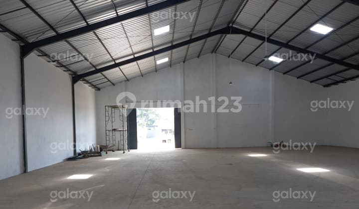 New Strategic Warehouse Area Pakis Malang Gmk03879