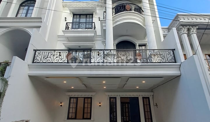 Jual Rumah Murah Classic Modern Siap Huni di Kebagusan Jakarta Selatan