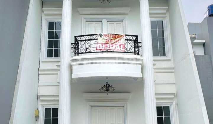 Jual Cepat Rumah Klasik Modern Dalam Komplek di Jagakars