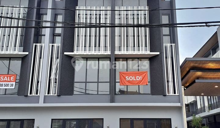 Dijual Ruko Komersil Siap Huni di Jalan Utama Jagakarsa