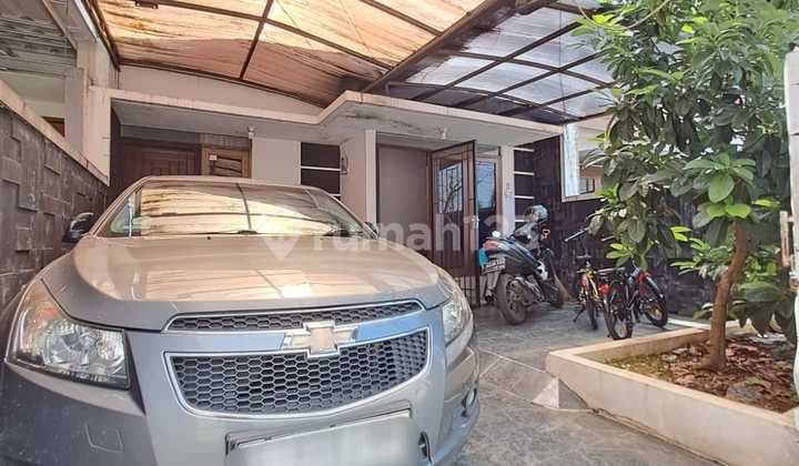 Dijual Cepat Rumah Dalam Komplek Tanah Baru