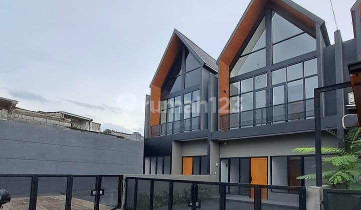 For Sale Cheap House Ready in Mampang Pancoran Mas