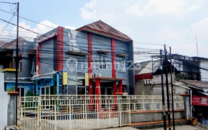 Bangunan Komersial 2 Lantai Lokasi Strategis Harga Murah Hanya Hitung Tanah