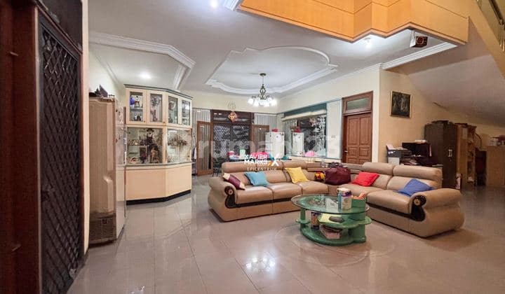 Dijual Rumah Mewah di Araya Galaxy Bumi Permai Dekat Galaxy Mall