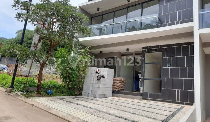 For Sale: Golden Park 2 Redwood Serpong 2-Story New Hook House with SHM
