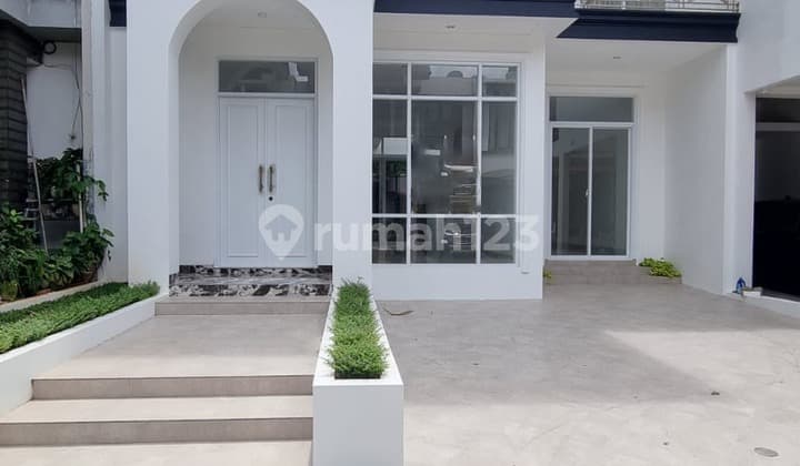 Rumah Brand New Bagus Siap Huni Dalam Cluster Emerald Residence Bintaro