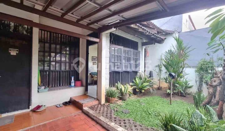RUMAH 2 LANTAI HARGA MURAH Di Lokasi Strategis Bintaro Sektor 2