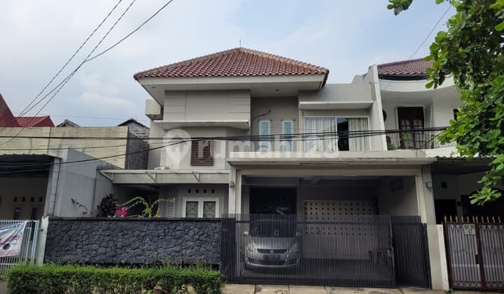 Nice 2-Story House Neat Ready to Live Attractive Price In Bintaro Sector 5 Housing Complex