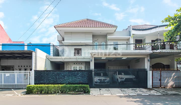 Rumah Bagus Rapi Siap Huni Dilokasi Strategis Bintaro Utama Sektor 3