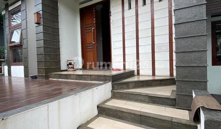 Rumah Mewah Bagus Nan Elegant Siap Huni di Perumahan Bintaro Sektor 9