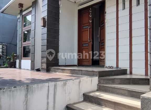 Rumah Bagus Siap Huni Di Perumahan Bintaro Sektor 9