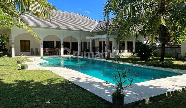 Hot Deals Villa House in Kuta Village, Central Lombok.....Negotiable Until Deal