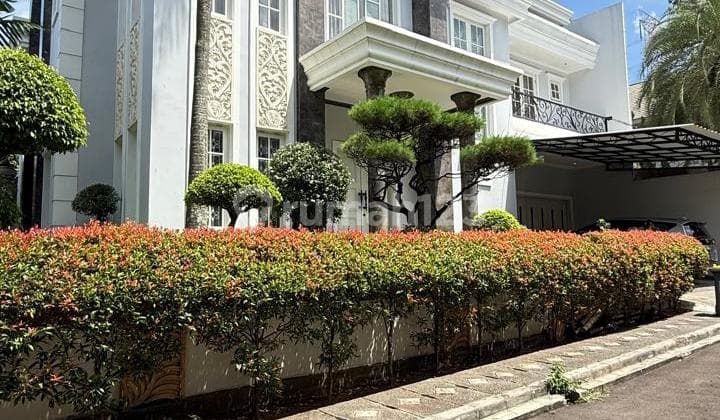 RUMAH MEWAH FULLY FURNISHED ADA POOL DI LOKASI STRATEGIS BINTARO SEKTOR 9
