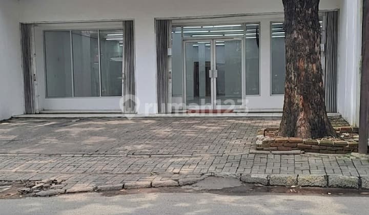 Rumah Komersil 2 Lantai untuk Usaha di Jalan Bintaro Utama Raya