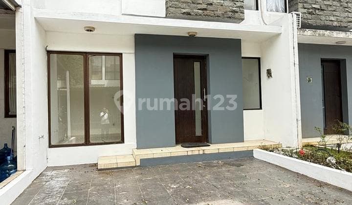 Rumah 2 Lantai Bagus Siap Huni di Cluster Viola Residence Graha Raya Bintaro