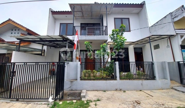 Rumah 2 Lantai Bagus Rapi Siap Huni Harga Menarik Dalam Perumahan Bintaro Sektor 9