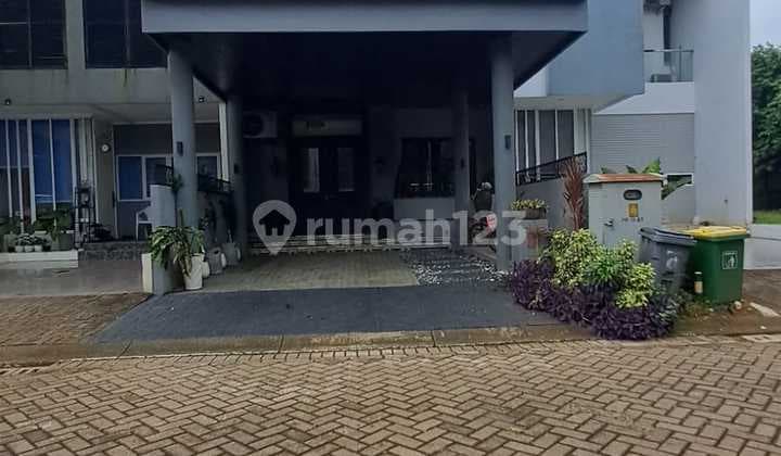 Dijual Cepat...Rumah Cantik Renovated di Cluster Premium Discovery Bintaro