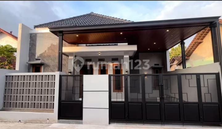 Rumah Baru Dekat Pasar Godean