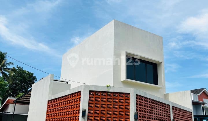 Rumah Baru Jl Turi SHM Rumah Bagus