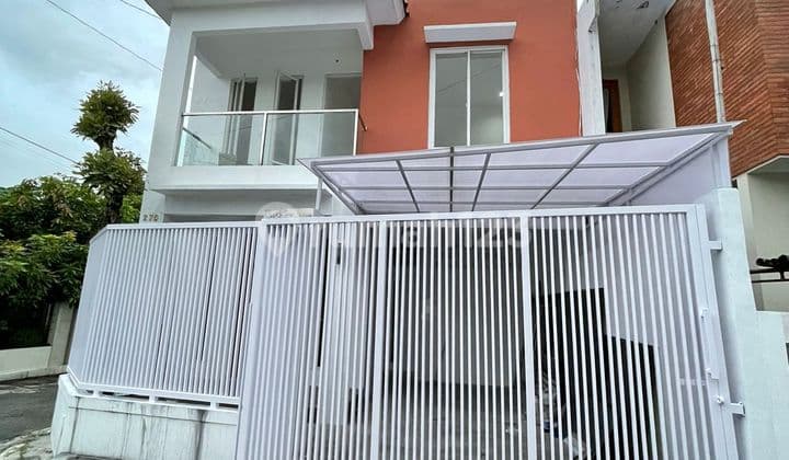 Rumah Cantik di Jln Damai Dekat Ugm dan Uii