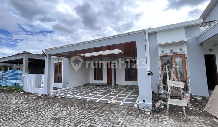 Perumahan Murah Jl Godean KM 7 Furnish Dekat Kota
