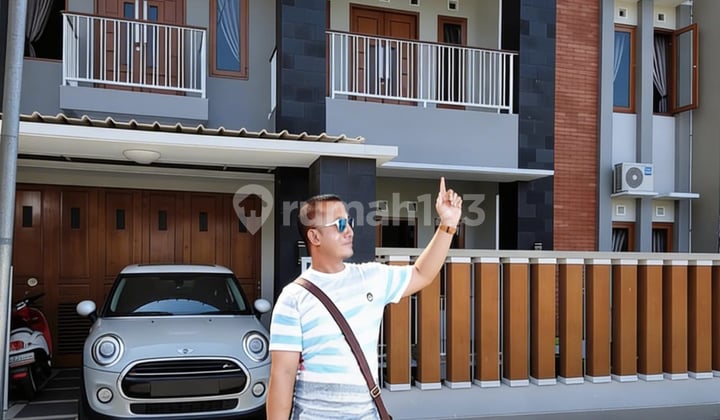 Rumah Cantik Murah 2 Lantai Purwomartani