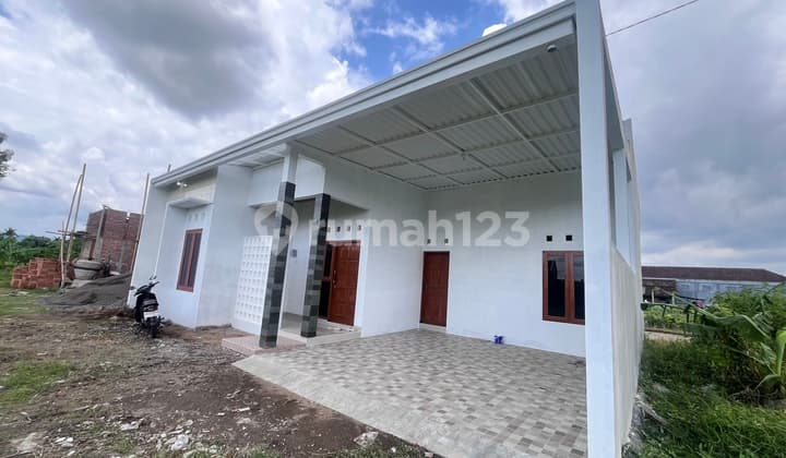 Cluster Hanya 6 Unit Rumah Baru Jl Godean Km 9