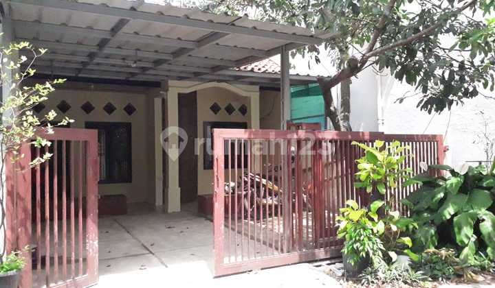 Rumah komplek
