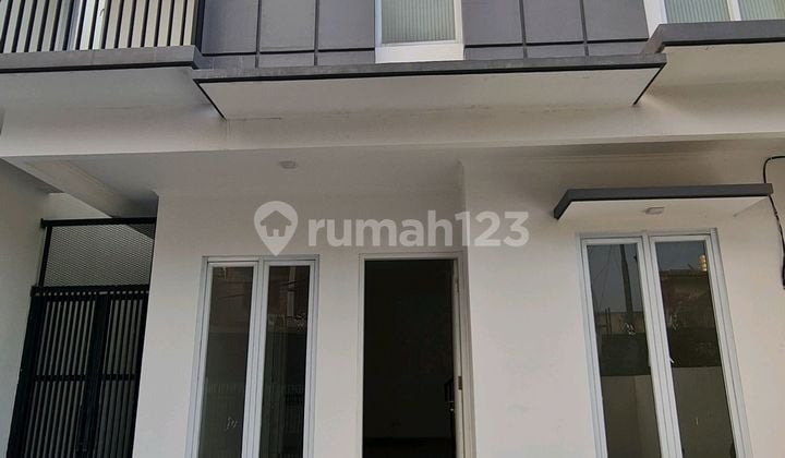 Rumah Bagus Lokasi Strategis Di Pondok Gede
